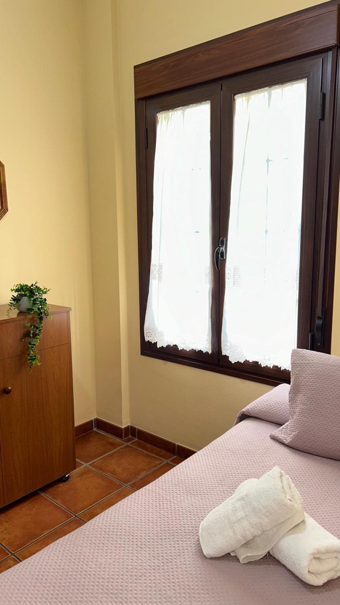 Apartamento El Convento Almodovar del Rio Bagian luar foto